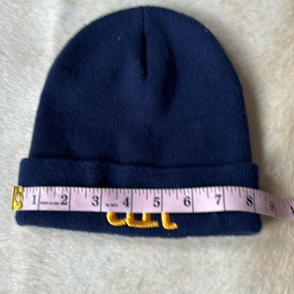 UNITED NATION OLYMPIC TORCH Navy Toque / Beanie Embroidered UN and OLYMPIC TORCH - Picture 3 of 8